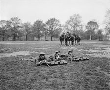 British Army machine gun troop, May 1918. Artist: Adolph Augustus Boucher