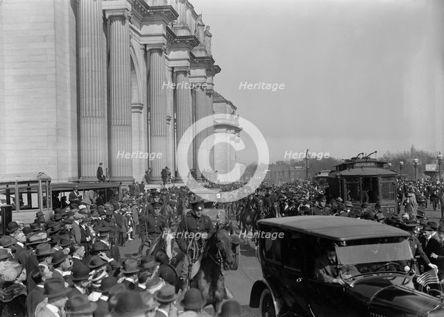 British Commission To U.S - Arrival At Union Station; General Views, 1917. Creator: Harris & Ewing.