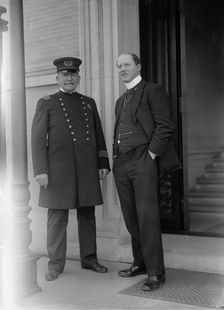 British Commission To U.S. - Inspector D.O. O'Donnell Talking To D.C. Policeman, 1917. Creator: Harris & Ewing