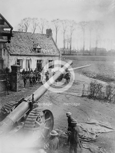 British gun in action, 6 July 1918. Creator: Bain News Service.