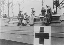 British nurses on hospital barge, 19 Jun 1917. Creator: Bain News Service