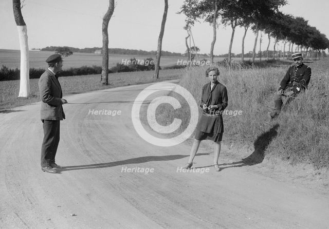 British racing driver Ruth Urquhart Dykes at the Boulogne Motor Week, St Martin, France, 1928. Artist: Bill Brunell.