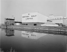 British Salt Factory, Faulkner Lane, Middlewich, Cheshire, 20/09/1971. Creator: John Laing plc