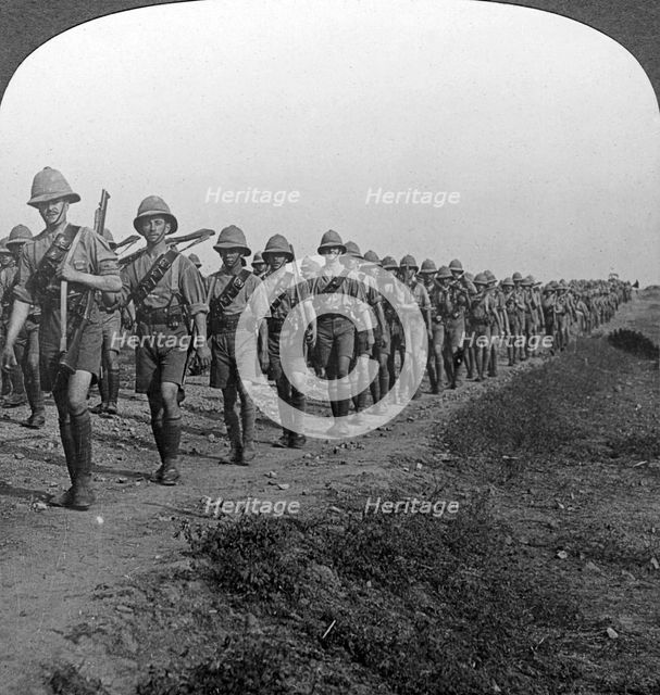 British soldiers marching through the desert to Baghdad, World War I, 1914-1918.Artist: Realistic Travels Publishers