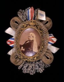 Brooch commemorating Queen Victoria's diamond jubilee, 1897. Creator: Unknown