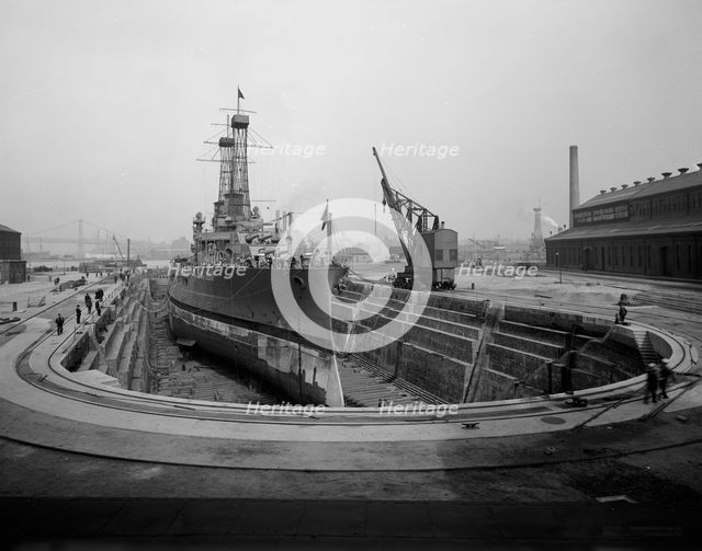Brooklyn Navy Yard, dry dock no. 4, c.between 1910 and 1920. Creator: Unknown.