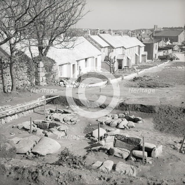 Bronze Age burial site, St Mary's, Scilly Isles, c1955.  Creator: Arthur Charles Kirby Ware.