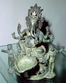 Bronze figure of the Hindu god Ganesh