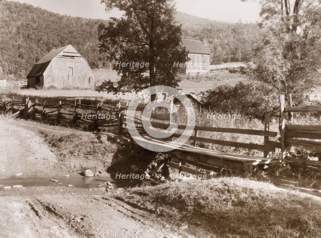 Brown's Cove, Garth Road, Albemarle County, Virginia, 1933. Creator: Frances Benjamin Johnston.