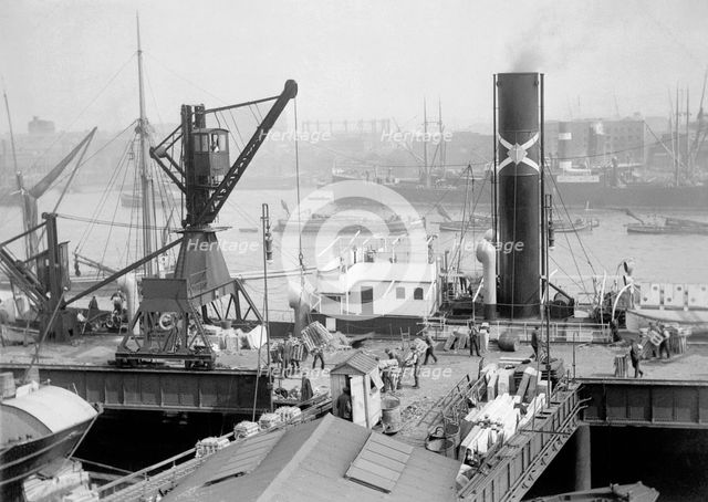 Butler's Wharf, Bermondsey, London, late 19th or early 20th century. Artist: Unknown.