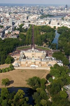 Buckingham Palace, London, 2006. Artist: Historic England Staff Photographer