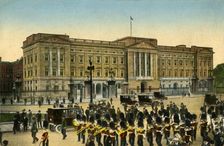 Buckingham Palace, London, c1915. Creator: Unknown