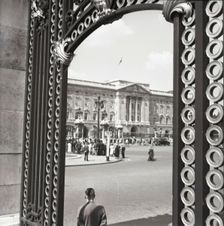 Buckingham Palace, London, c1955. Creator: Arthur Charles Kirby Ware