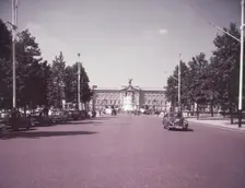 Buckingham Palace, London, c1955. Creator: Arthur Charles Kirby Ware