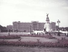 Buckingham Palace, London, c1955. Creator: Arthur Charles Kirby Ware