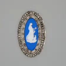 Buckle with Hebe and Eagle, Burslem, Late 18th century. Creator: Wedgwood