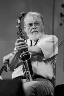 Bud Shank, Brecon Jazz Festival, Brecon, Powys, Wales, Aug 2000. Artist: Brian O'Connor