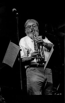 Bud Shank, Brecon Jazz Festival, Brecon, Powys, Wales, Aug 2000. Artist: Brian O'Connor