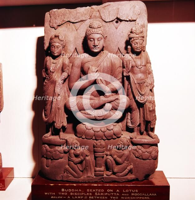 Buddha meditating with disciples, Sariputta and Moggallana, c2nd-3rd century. Artist: Unknown.