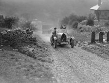 Bugatti Type 40 of HW Blaw competing in the MCC Sporting Trial, 1930. Artist: Bill Brunell