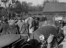 Bugatti Type 43 taking part in the Bugatti Owners Club car treasure hunt, 25 October 1931. Artist: Bill Brunell