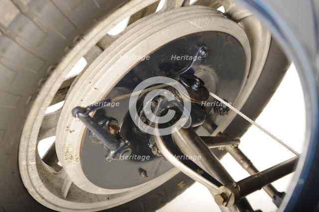 Bugatti type 55 1932. Artist: Simon Clay.