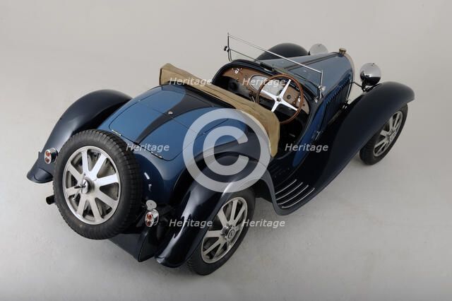 Bugatti type 55 1932. Artist: Simon Clay.