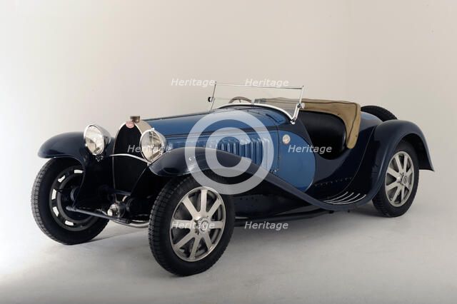 Bugatti type 55 1932. Artist: Simon Clay.