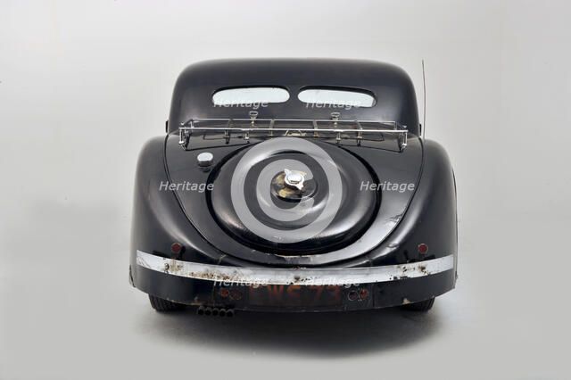 Bugatti type 57S 1937 . Artist: Simon Clay.