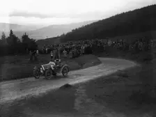 Bugatti Brescia of Raymond Mays, winner of the 1500cc class, Caerphilly Hillclimb, Wales, 1922. Artist: Bill Brunell