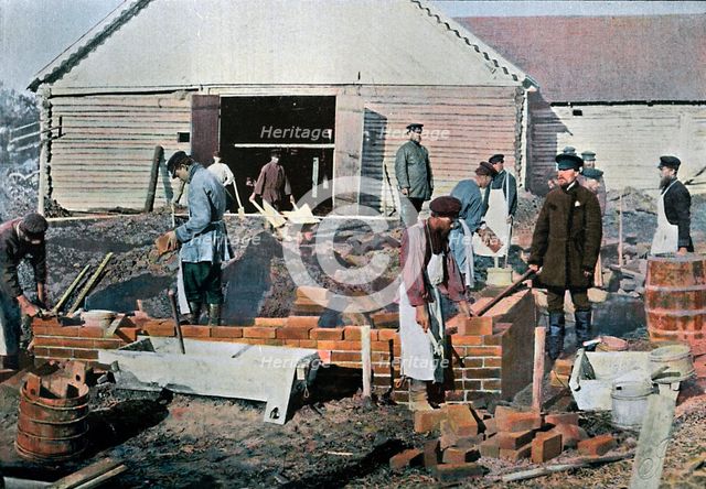 Builders outside Moscow, Russia, c1890. Artist: Gillot