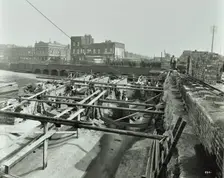 Building the sewer at Stratford High Street, West Ham, London, 1905