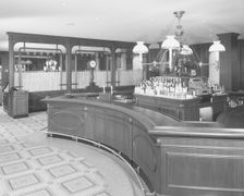 Bull and Bear, Waldorf-Astoria, 49th St. and Lexington, New York, 1960. Creator: Gottscho-Schleisner, Inc