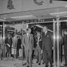 Bull Ring Centre, Birmingham, 29/05/1964. Creator: John Laing plc