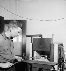 Bureau of Mines, Dept. of Int., between 1910 and 1920. Creator: Harris & Ewing