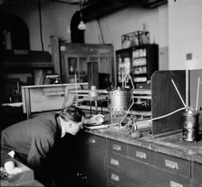 Bureau of Mines Interior Dept., between 1910 and 1920. Creator: Harris & Ewing