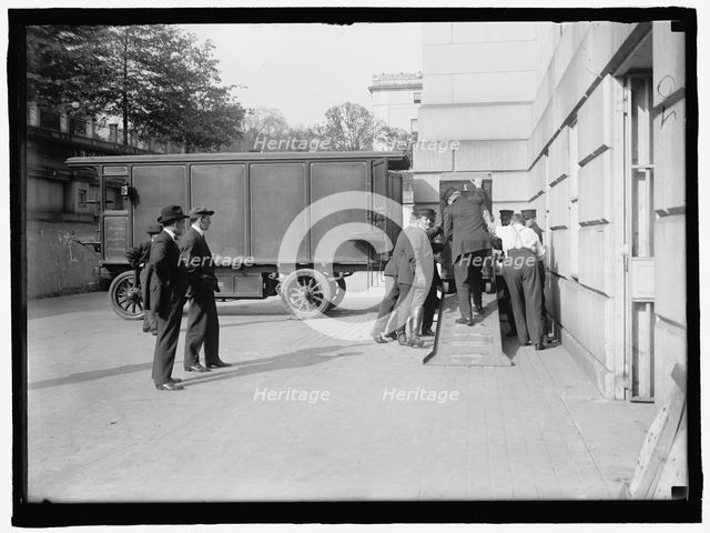 Bureau Of Printing And Engraving truck, between 1910 and 1917. Creator: Harris & Ewing.