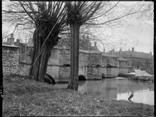 Burford, West Oxfordshire, Oxfordshire, 1924. Creator: Katherine Jean Macfee