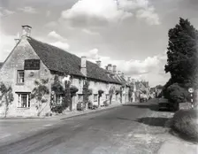 Burford, Oxfordshire, c1955. Creator: Arthur Charles Kirby Ware