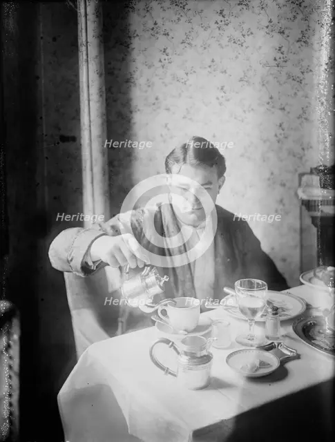 Burke, between c1915 and c1920. Creator: Bain News Service.