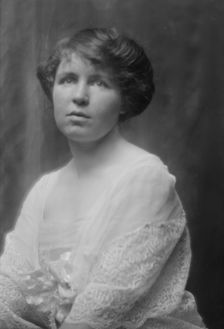 Burk, A.N., Miss, portrait photograph, 1912 or 1913. Creator: Arnold Genthe