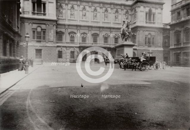 Burlington House Courtyard, c1902. Creator: Unknown.