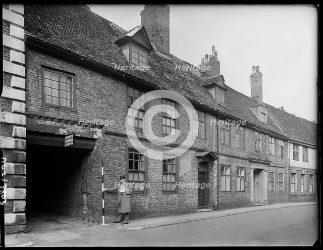 Burnham House, 11-13 Nelson Street, Kings Lynn, King's Lynn and West Norfolk, Norfolk, 1942. Creator: George Bernard Mason.