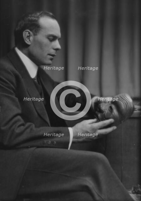 Burt, Frederick, Mr., portrait photograph, 1914. Creator: Arnold Genthe.