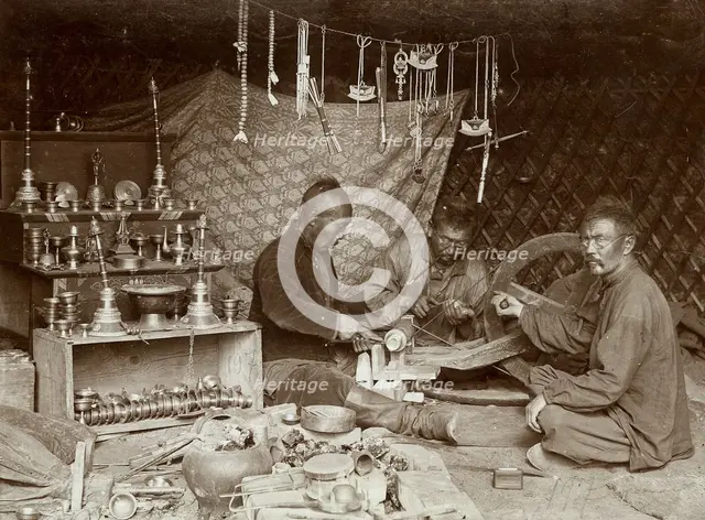 Buryat mechanics making "burkhanov" - Buryat goods, 1895-1939. Creator: L Veniukov.