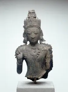 Bust of Crowned and Adorned Buddha, 16th/18th century. Creator: Unknown