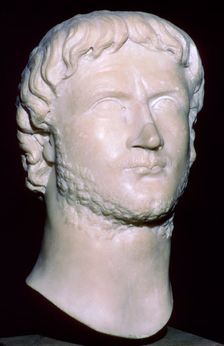 Bust of Gallienus, 3rd century