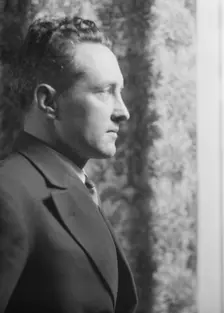 Byrd, Richard Evelyn, Commander, portrait photograph, 1928 May 9. Creator: Arnold Genthe