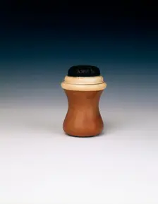 Gourd cricket box, Qing dynasty, late 18th-early 19th century. Creator: Unknown