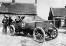 Gobron Brillie, Rigolly at Ostend Speed Trials 1904. Creator: Unknown